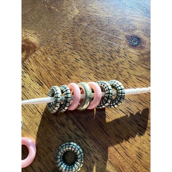Set Of 59 Gold Tones And Pink Bracelet Spacers - Picture 6 of 6